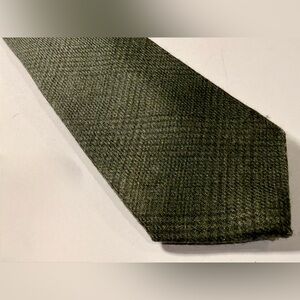 Like-new Brunello Cucinelli wool tie